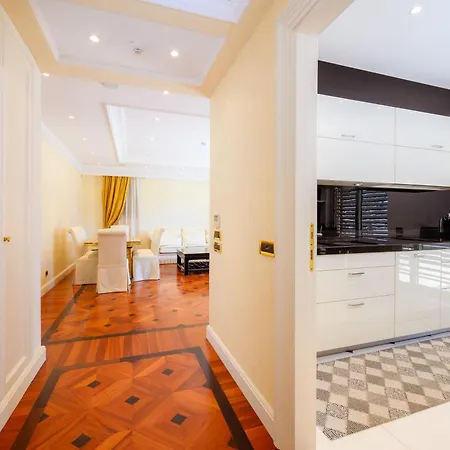 Regal Penthouse *