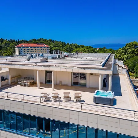 Regal Penthouse 公寓 马卡尔斯卡